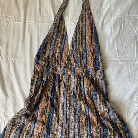 ୨୧ ･ﾟ✧ Wild Fable Striped Deep V-Neck Halter Jumpsuit - Picture 4 of 8